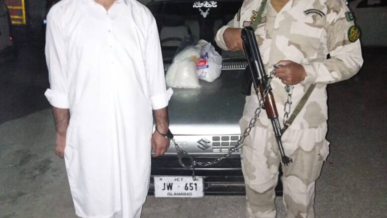 PS RD in collaboration with RD Int intercepted a Mehran Car, arrested an accused & recovered narco